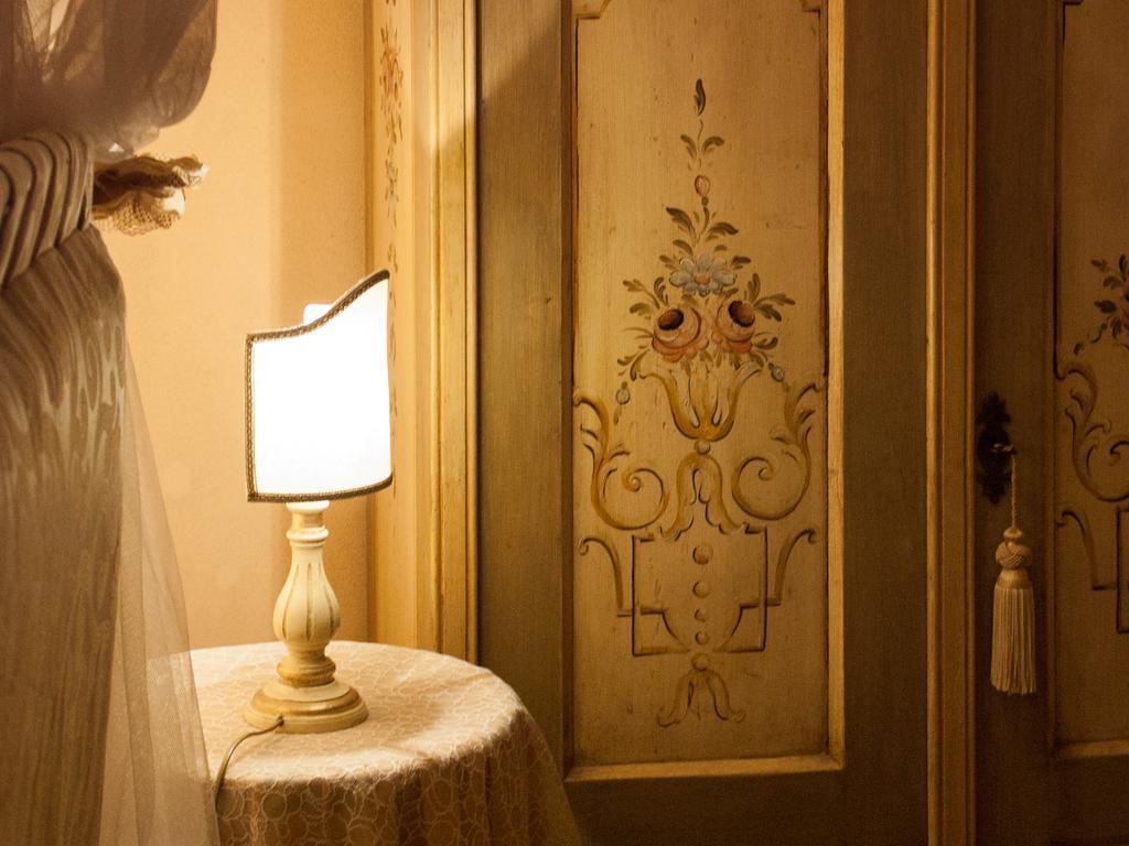 B&B Il Sogno Del Musicista Монталчино Стая снимка